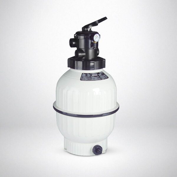 Ett sandfilter med manometer som en frilagd bild