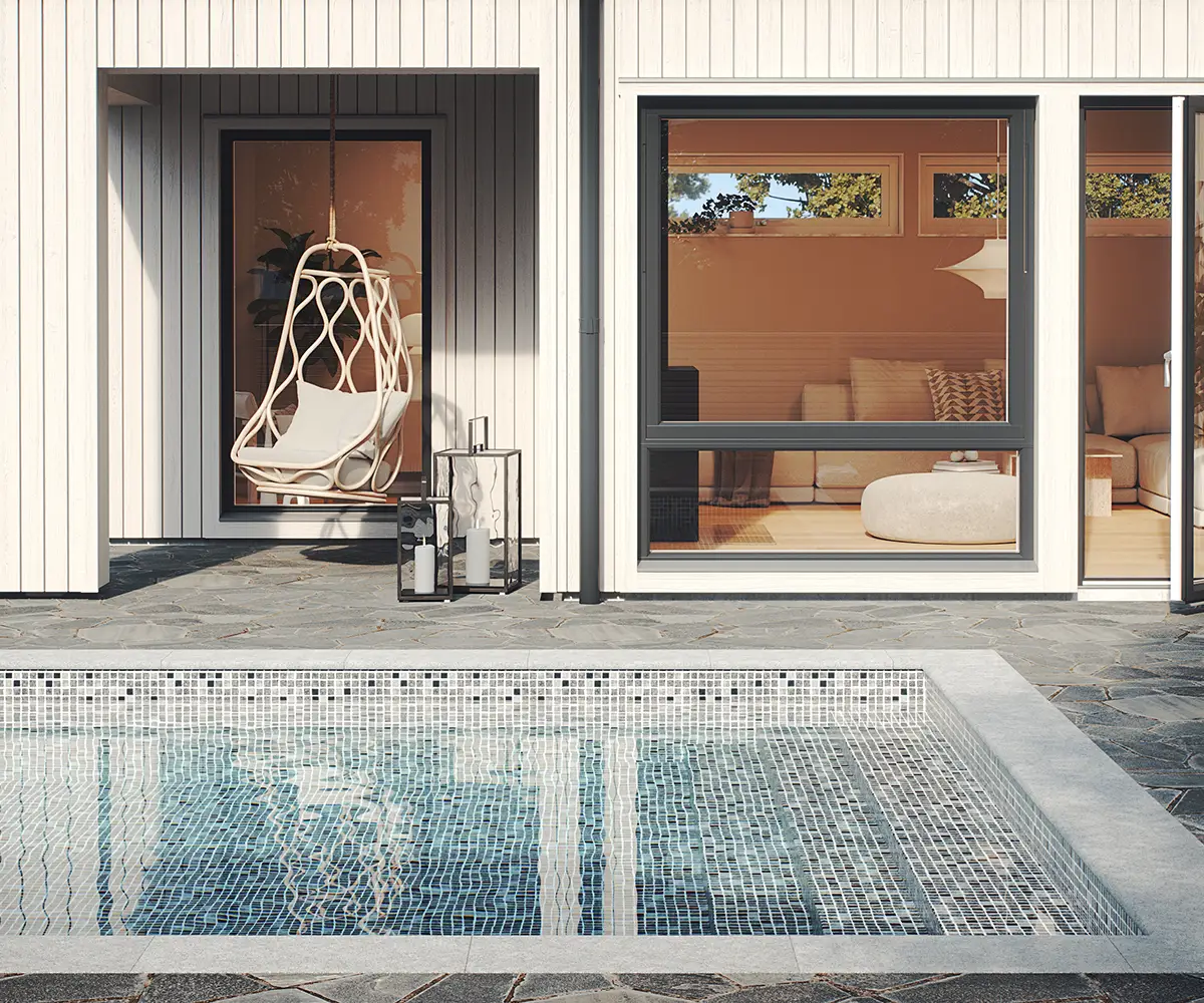 Tänk dig att öppna skjutdörrarna i sovrummet och ha 5 meter till ett svalkande morgondopp i er alldeles egna pool